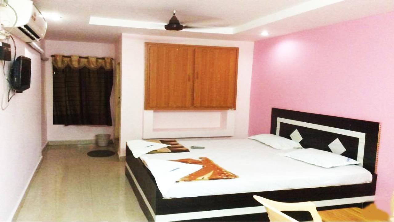 Hotel Upendra Residency Kadapa Экстерьер фото